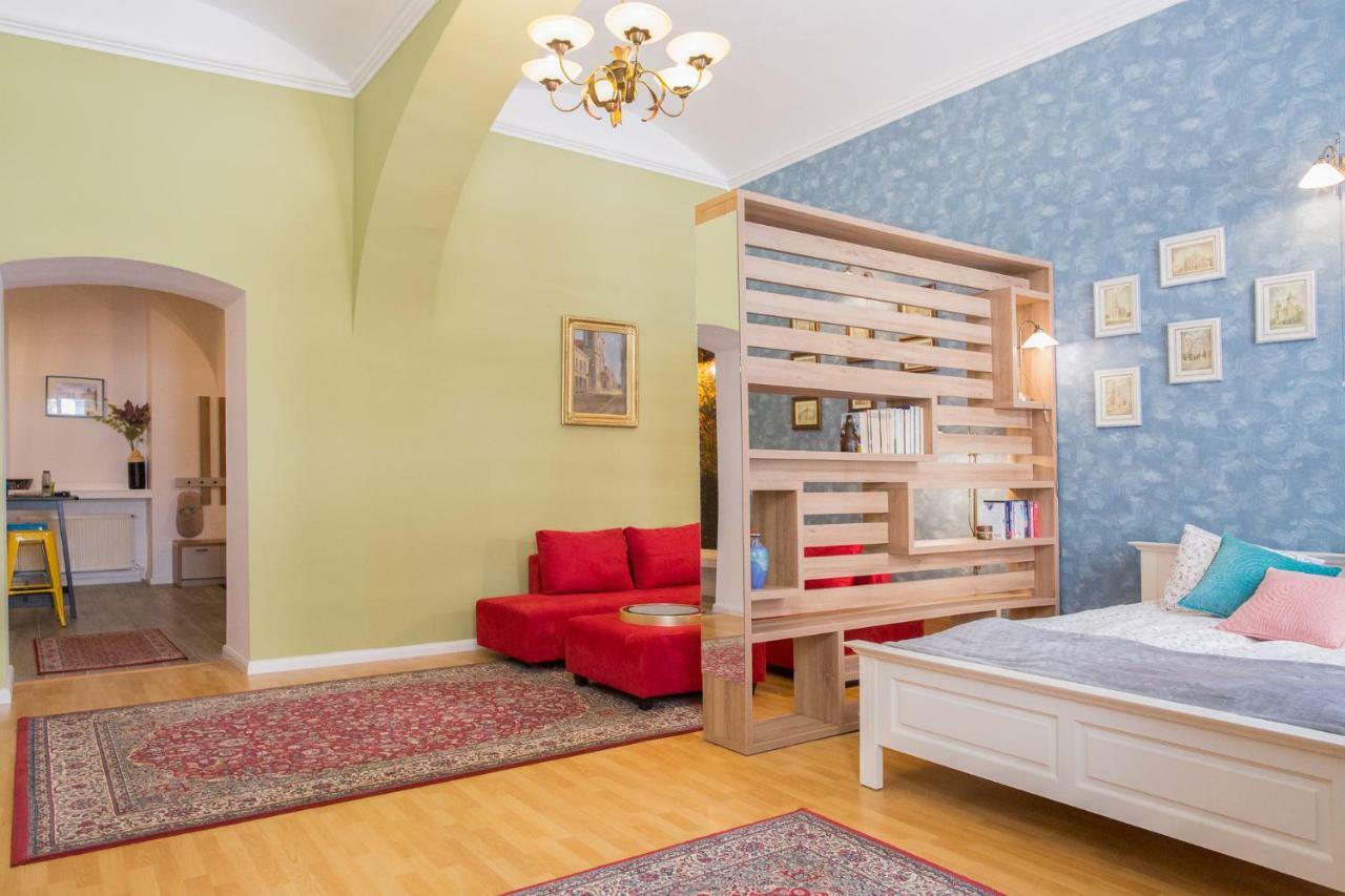 City Light Apartment Тимишоара Экстерьер фото